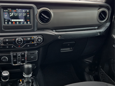 2022 Jeep Gladiator Willys