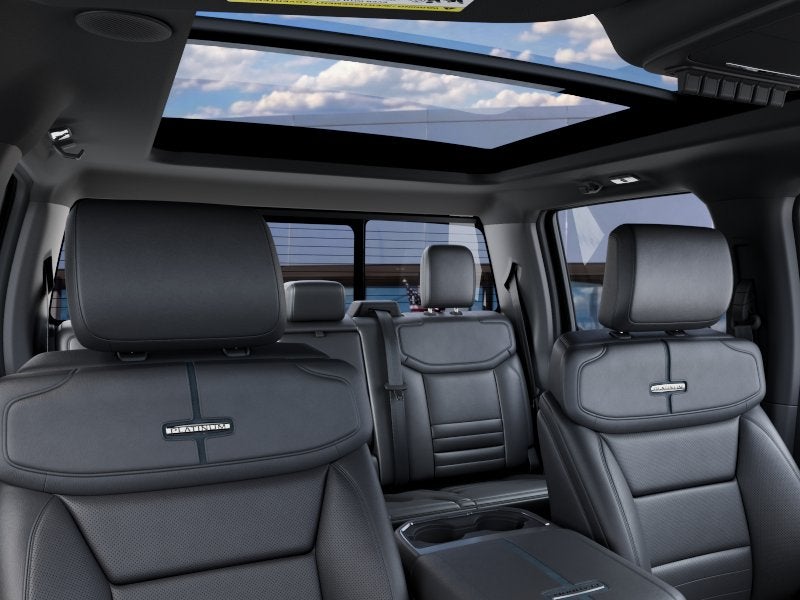2027 Ford F-350SD Platinum
