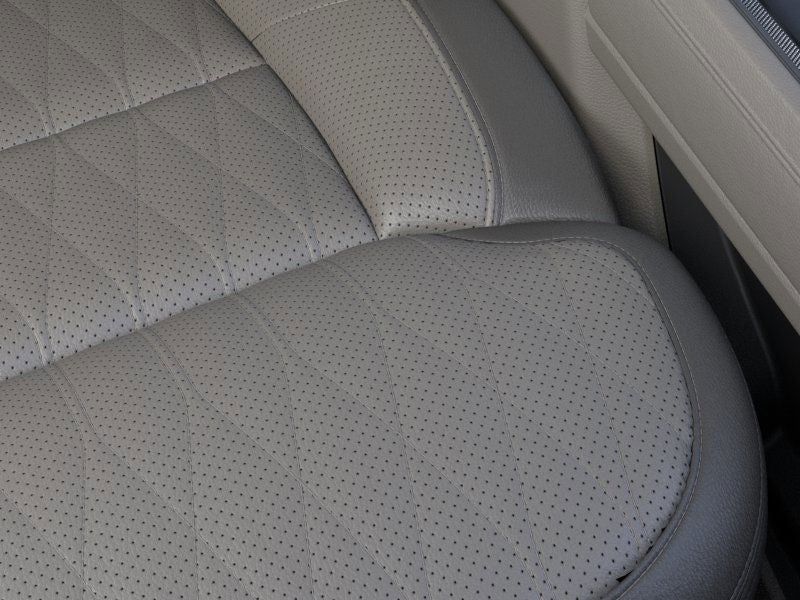 2025 Ford F-350SD Platinum