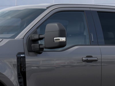 2027 Ford F-350SD XLT
