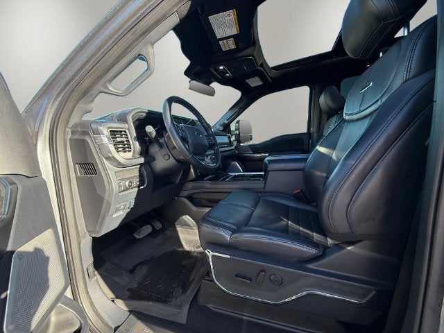 2025 Ford F-350SD Platinum