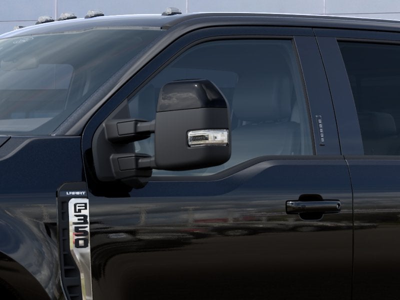 2027 Ford F-350SD Lariat DRW