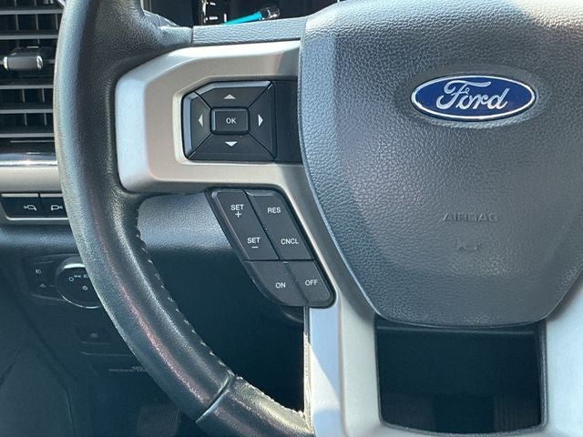 2022 Ford F-350SD Lariat DRW