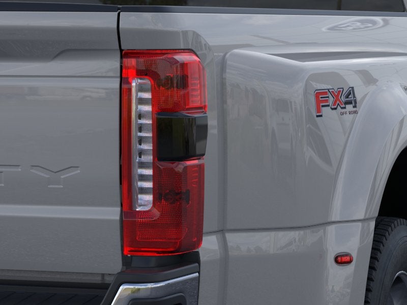 2026 Ford F-450SD Lariat DRW