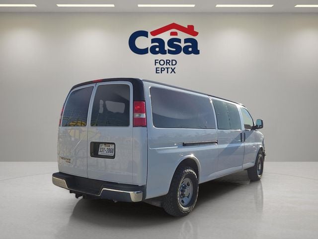 2013 Chevrolet Express 3500 LT Passenger