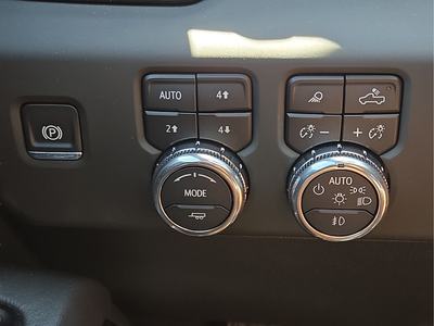 2025 GMC Sierra 2500HD AT4X