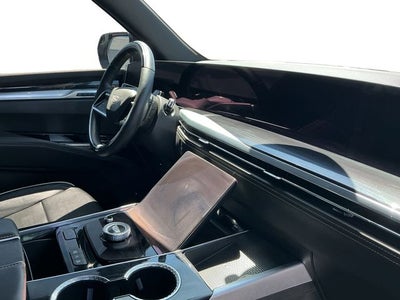 2025 Cadillac Escalade Sport