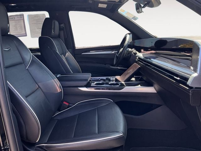 2025 Cadillac Escalade Sport