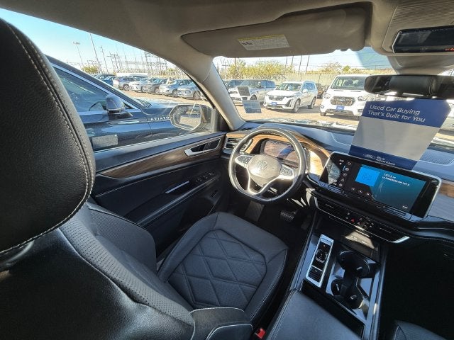 2024 Volkswagen Atlas 2.0T SE w/Technology