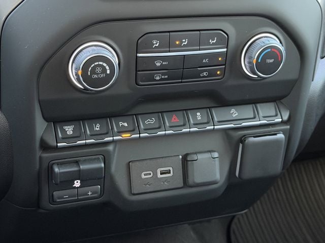 2025 Chevrolet Silverado 2500HD Custom