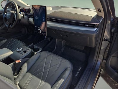 2023 Ford Mustang Mach-E California Route 1