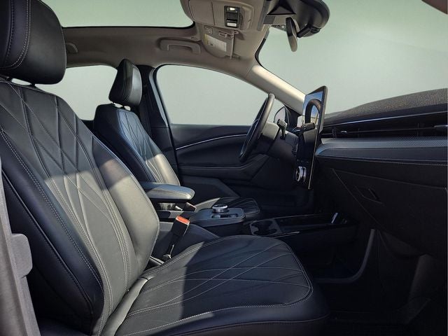 2023 Ford Mustang Mach-E California Route 1