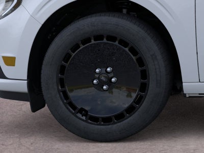 2026 Ford Maverick Lobo Standard