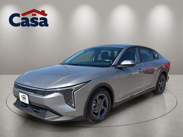 2025 Kia K4 LXS AT's photo
