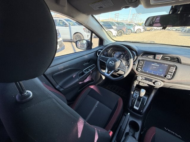 2023 Nissan Versa 1.6 SR
