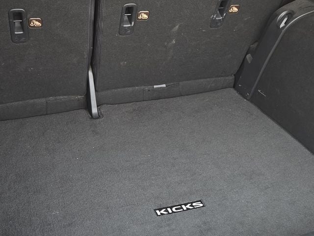 2019 Nissan Kicks SV