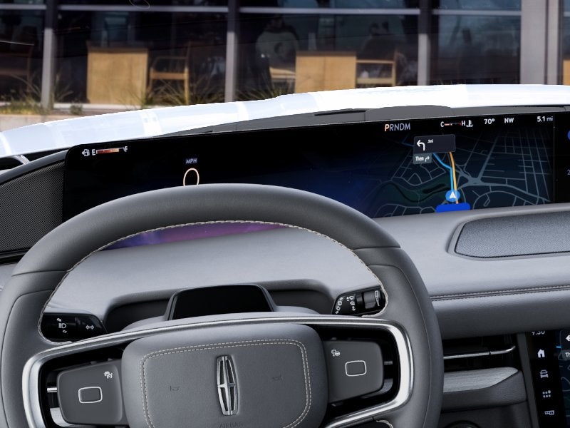 2027 Lincoln Navigator L Reserve
