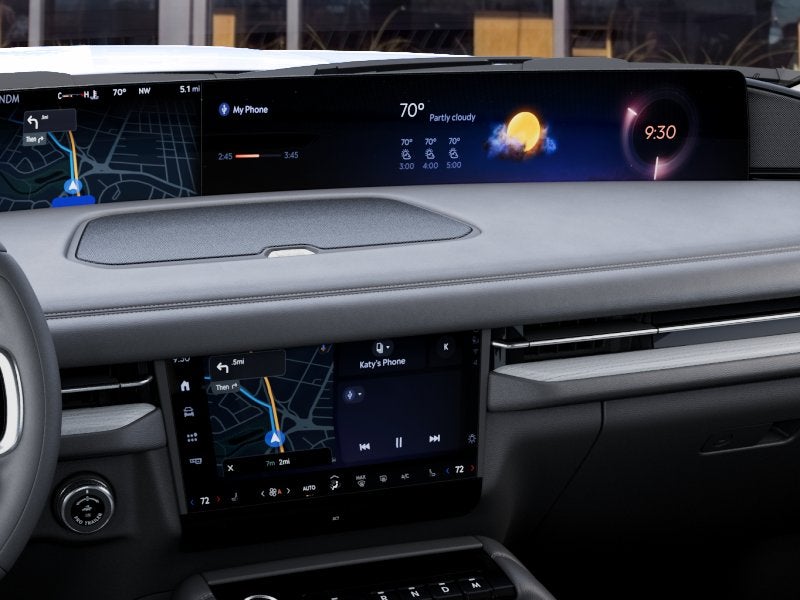 2027 Lincoln Navigator L Reserve
