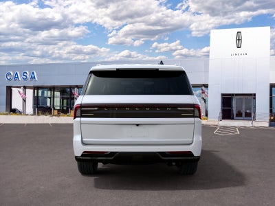 2027 Lincoln Navigator L Reserve