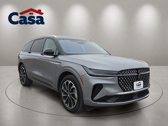 2025 Lincoln Nautilus Reserve AWD's photo