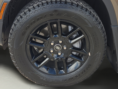 2025 Land Rover Defender 90 S