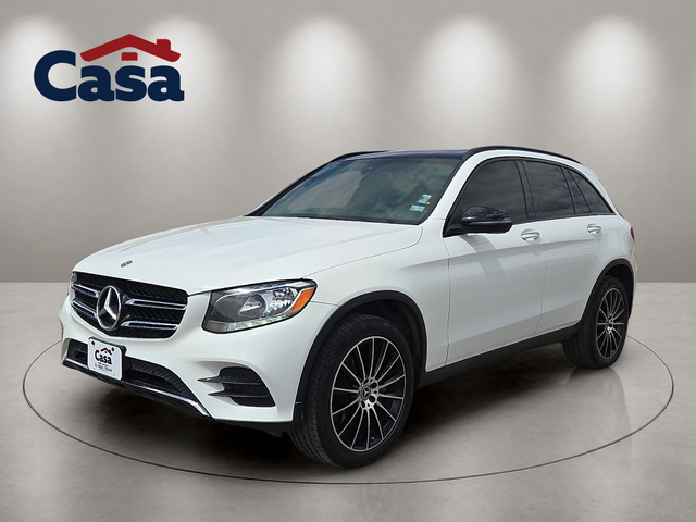 2018 Mercedes-Benz GLC GLC300's photo