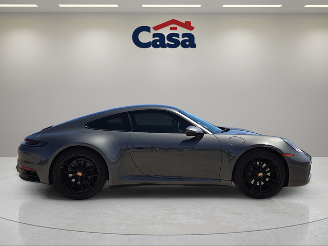 2020 Porsche 911 Carrera 4