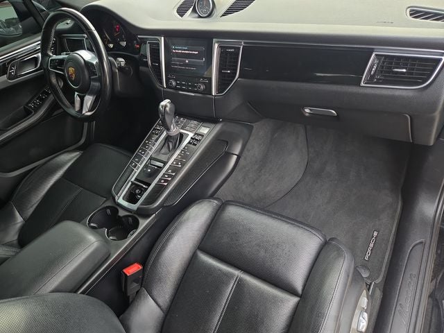 2018 Porsche Macan Base