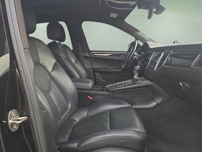 2018 Porsche Macan Base