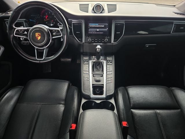 2018 Porsche Macan Base