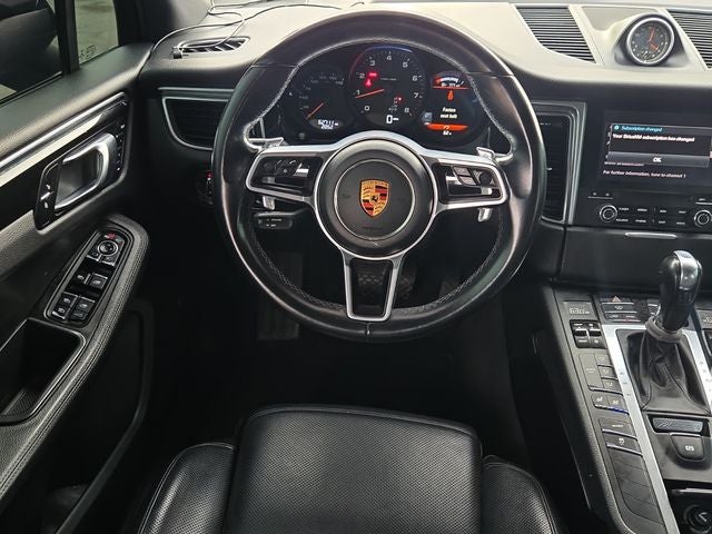 2018 Porsche Macan Base