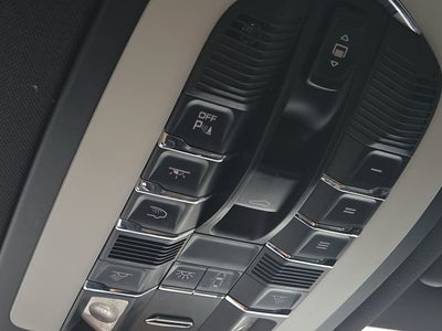 2018 Porsche Macan Base