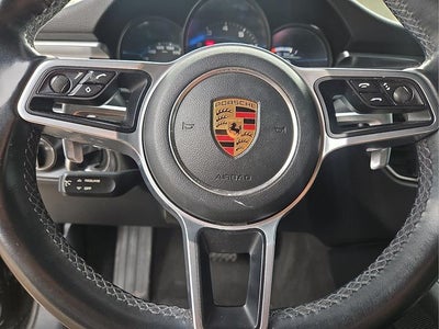 2018 Porsche Macan Base