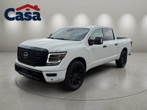 2023 Nissan Titan SV