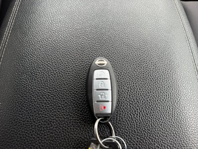 2023 Nissan Titan SV