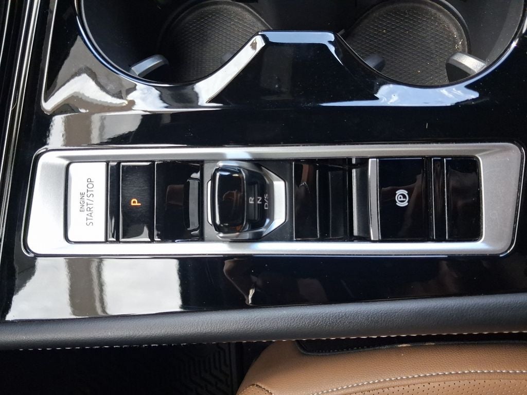2024 Volkswagen Atlas Cross Sport 2.0T SEL R-Line