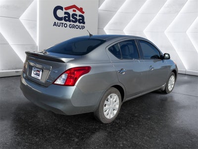 2013 Nissan Versa 1.6 SV