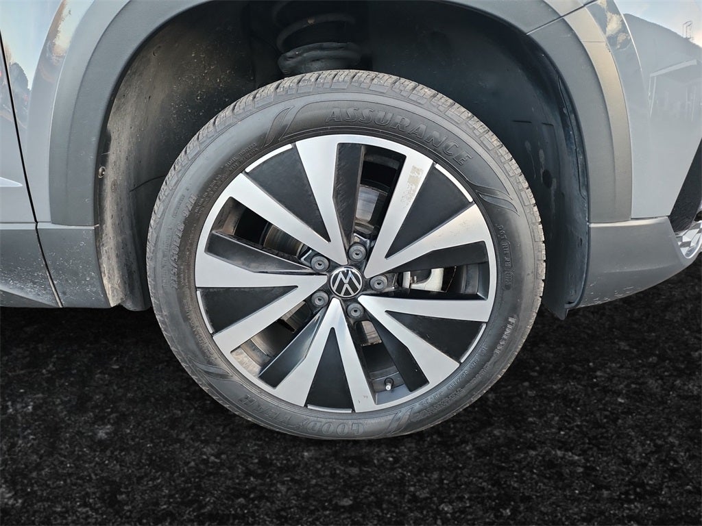 2023 Volkswagen Taos 1.5T SE