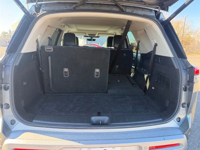 2024 Nissan Pathfinder Platinum