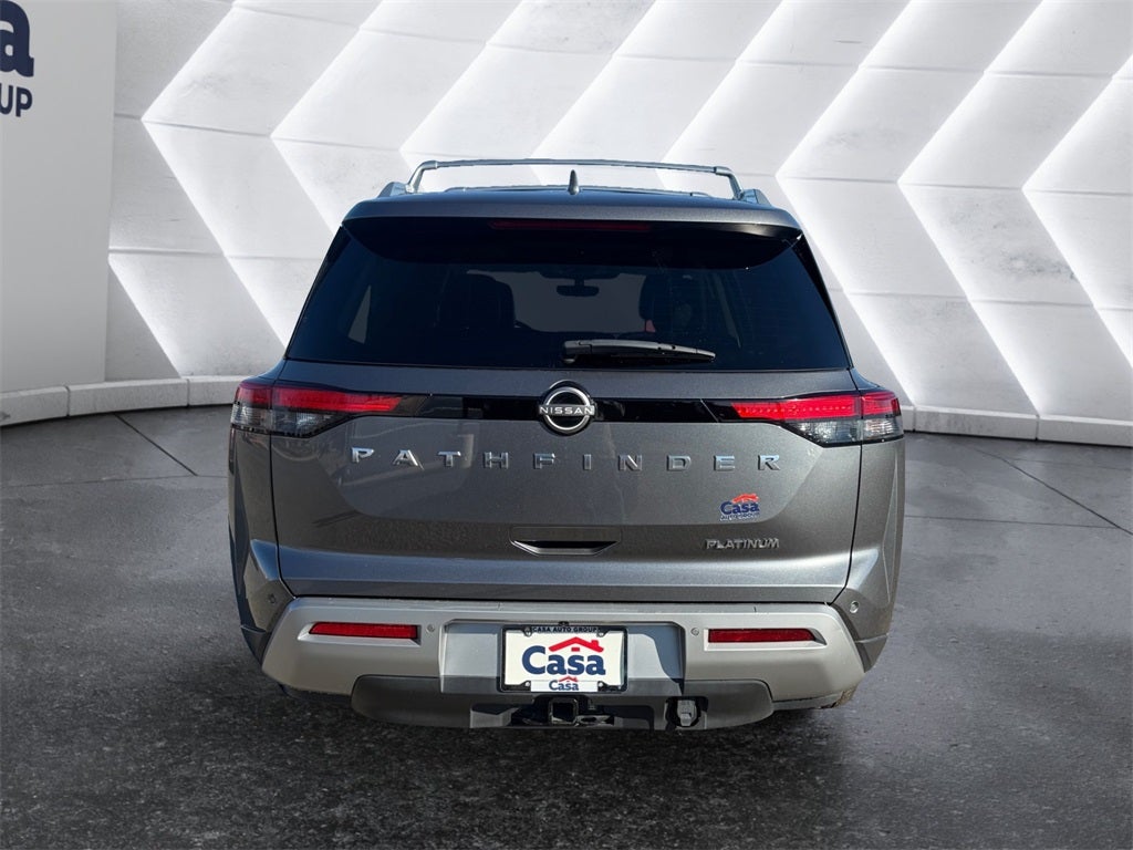 2024 Nissan Pathfinder Platinum