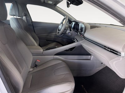 2021 Hyundai Elantra SE