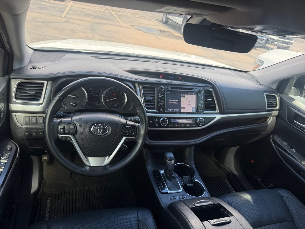2019 Toyota Highlander Limited Platinum