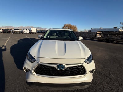 2023 Toyota Highlander Hybrid XLE
