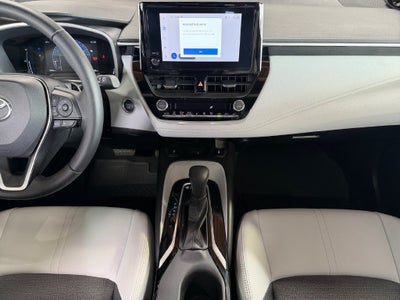 2025 Toyota Corolla Hatchback XSE