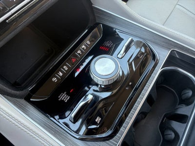 2023 Jeep Wagoneer Series III
