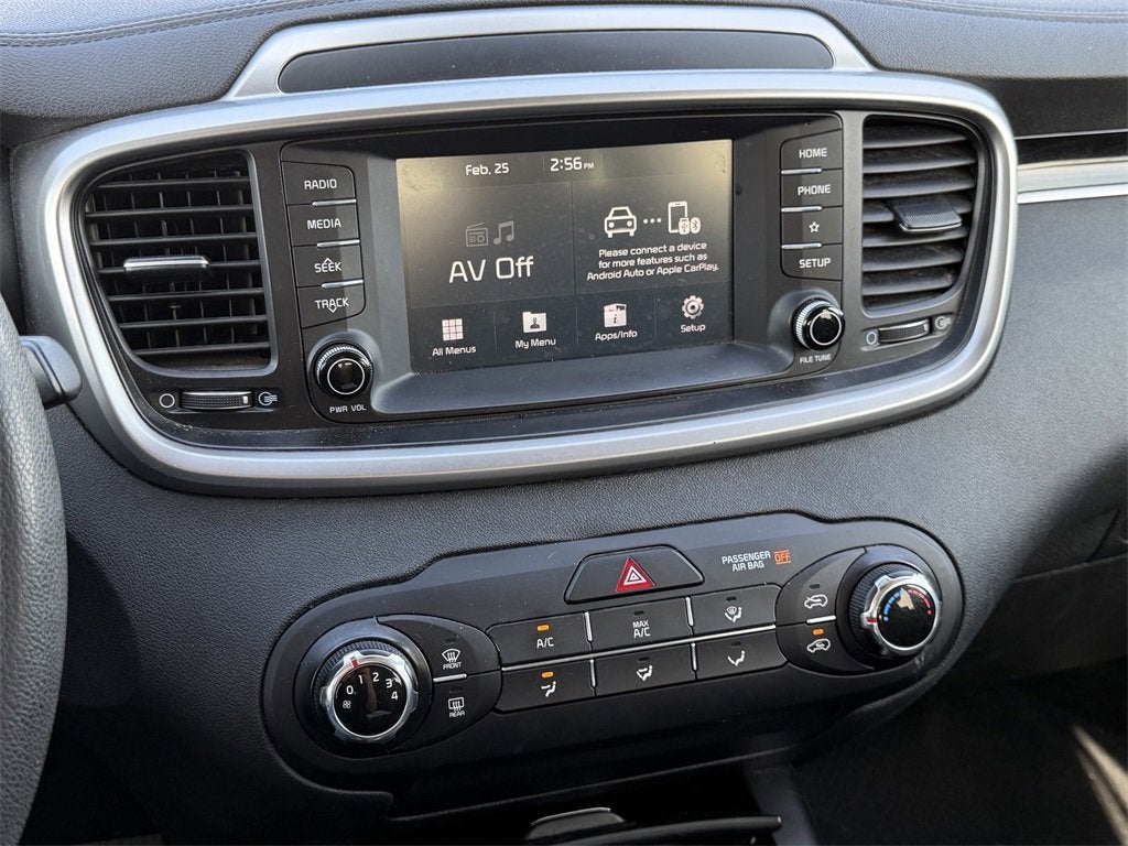 2020 Kia Sorento LX V6